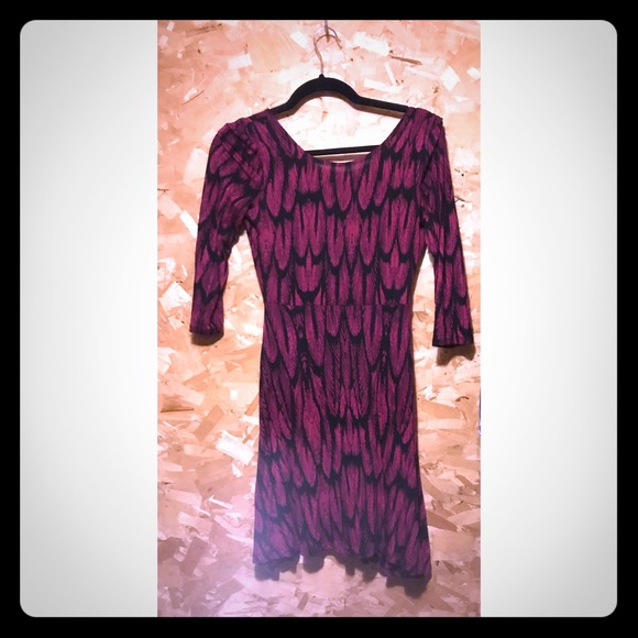 3/4 sleeve scoop neck dress in stretch!! - Picture 2 of 4